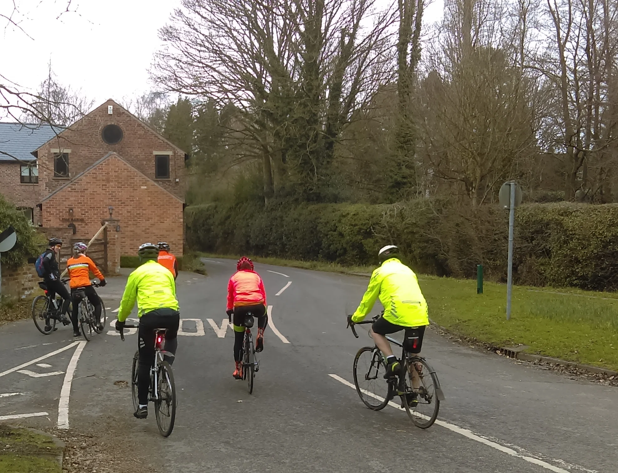 Easy Ride around Circuit of the Edge