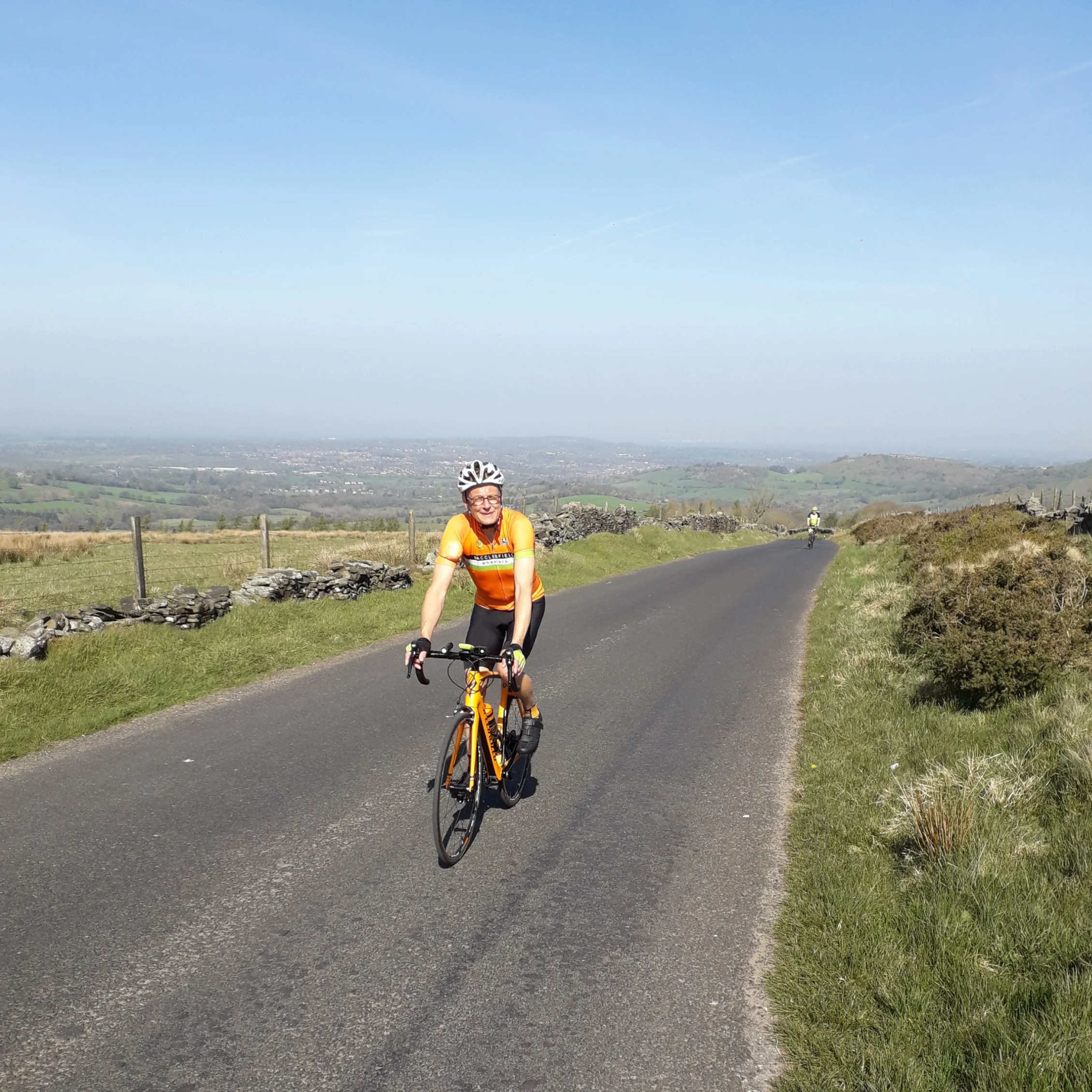 Ride Leader demonstrates how he offers David Gandy no competition in the marketplace of 21st century male modelling.