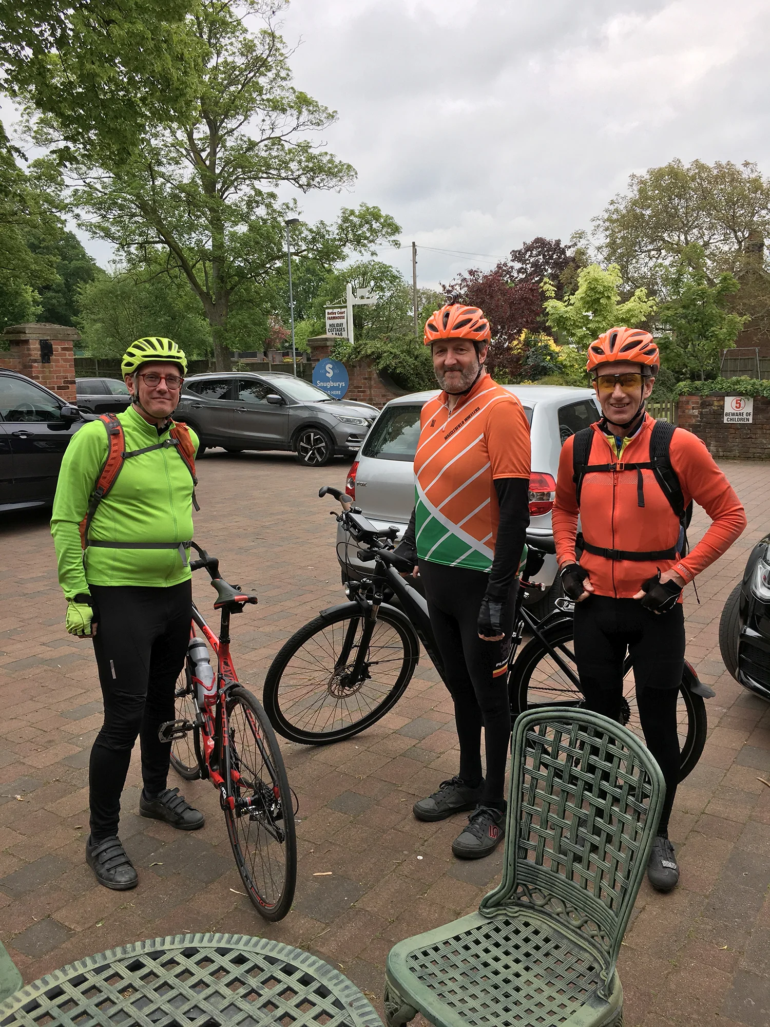 Preparing to leave the tea room after a leisurely lunch: Richard, Simon and Jim.