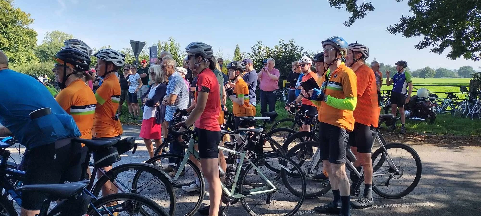 Sunny Sunday easy ride to see the Tour