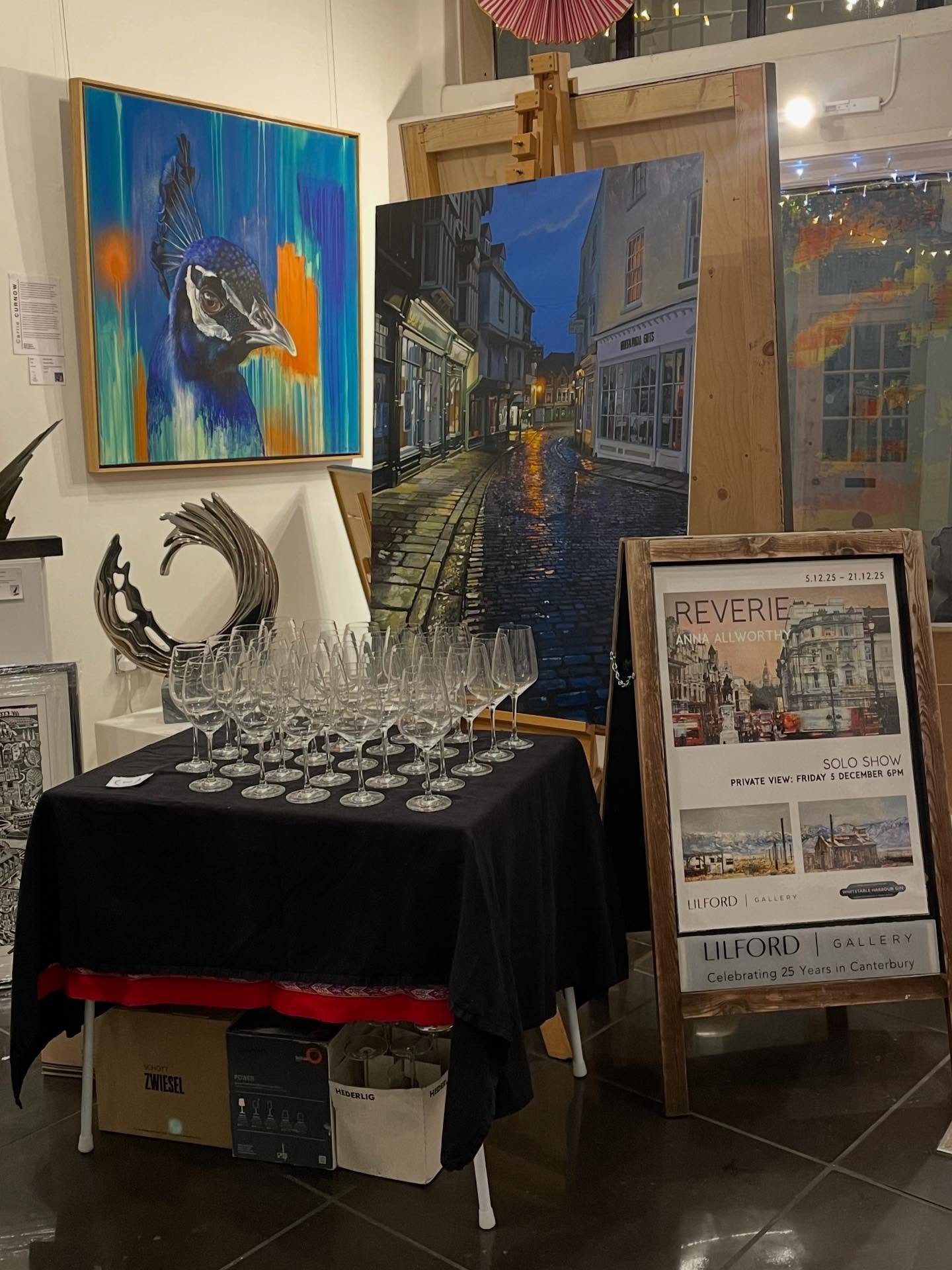 Thank you, everyone, for coming and for savouring the art and wine that made the night special!✨🍷🖼️