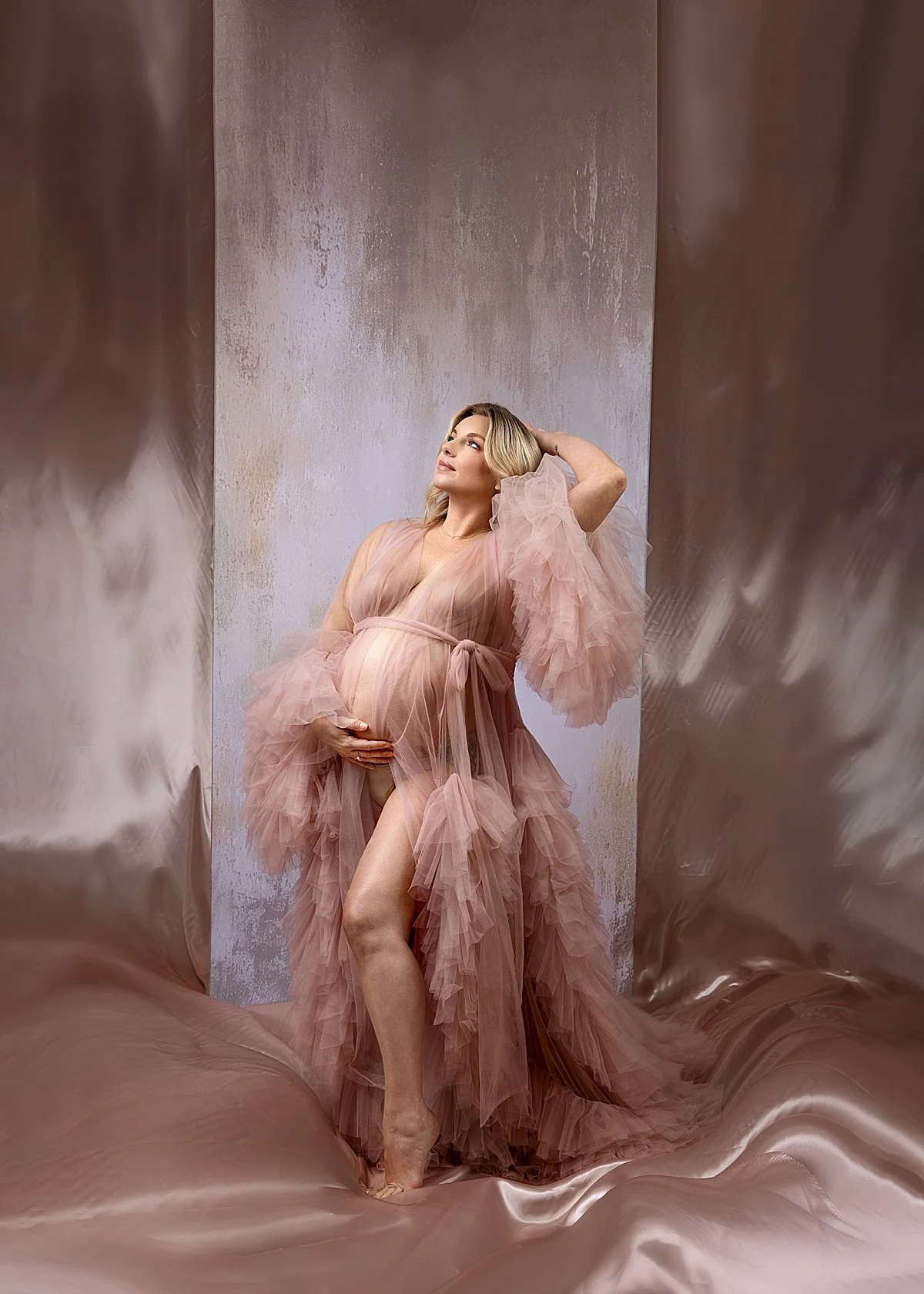 Maternity-portrait-pink.jpg