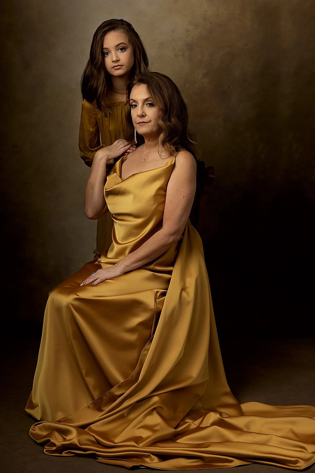 generational-portrait-mother-daughter-gold-.jpg