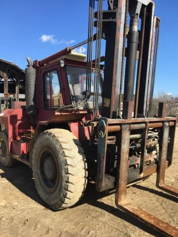 Taylor-Forklift-2529-1.jpg