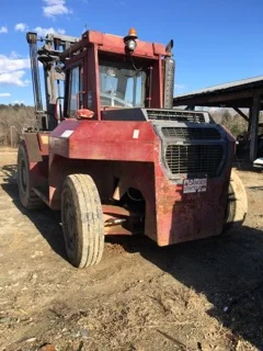 Taylor Front Forklift #2529.jpg