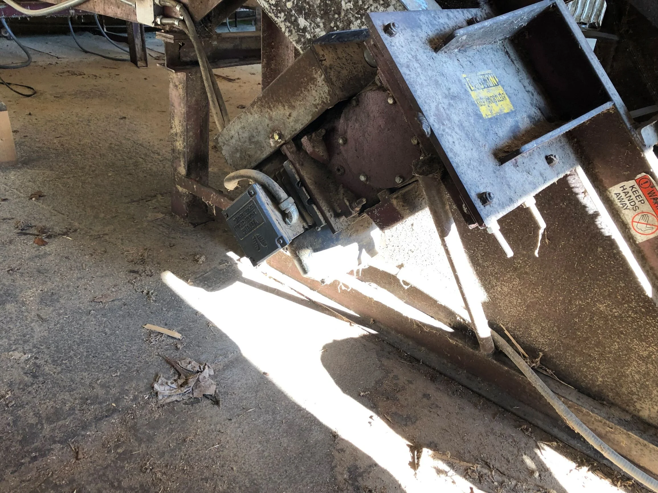 Multi head saw 7.jpg