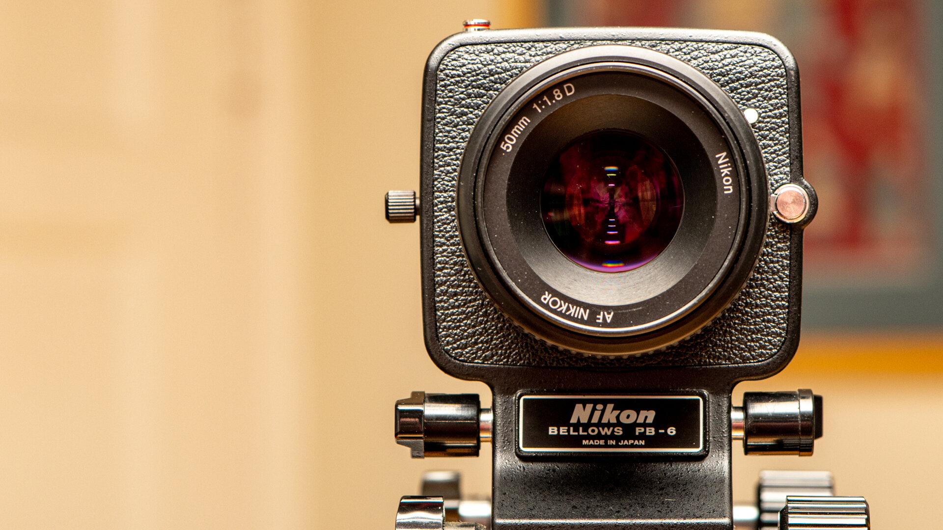 Occasionally produce carriage Nikon PB-6 bellows - surprising features — Allan Walls Photography