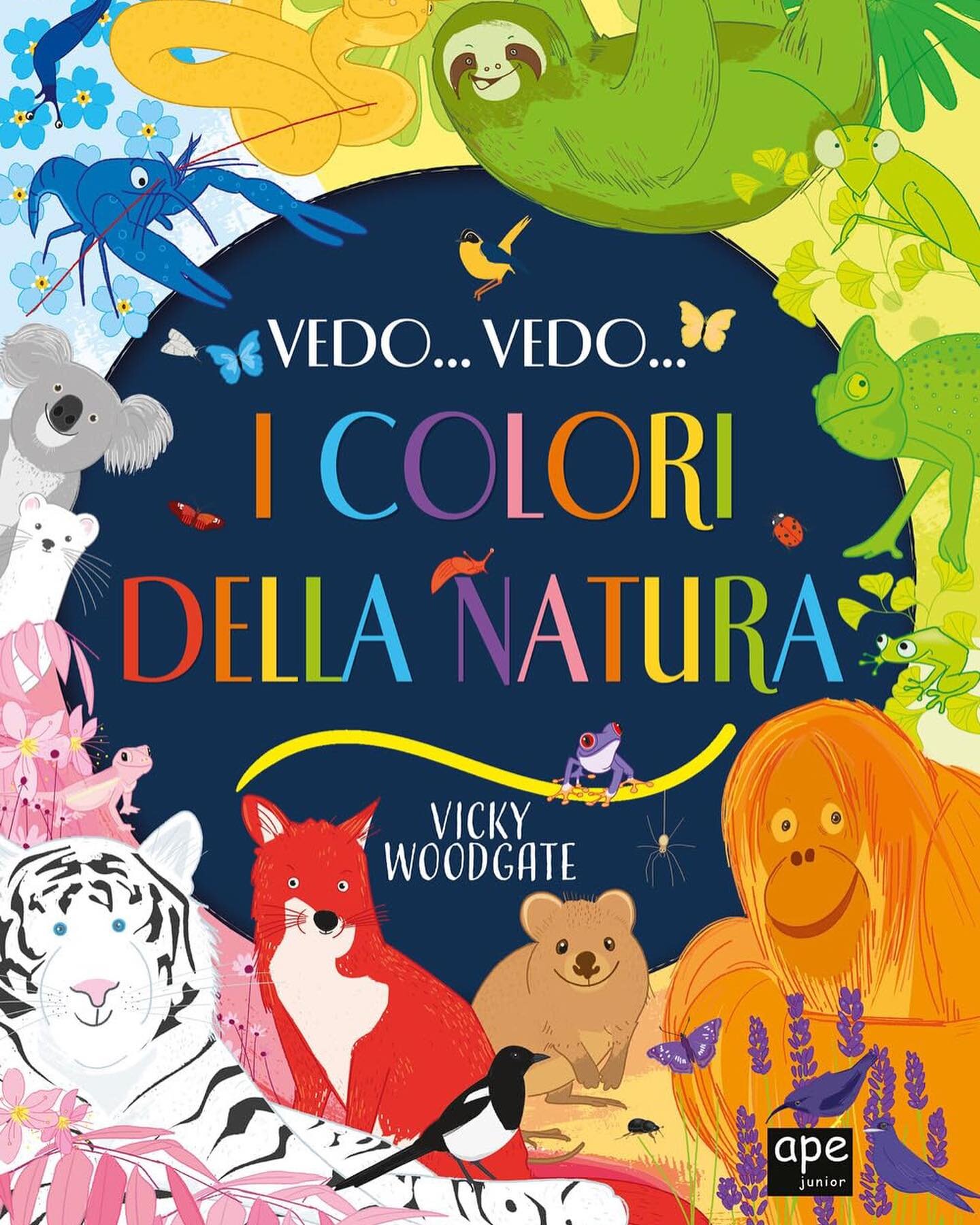 Delighted that I Can See Nature&rsquo;s Rainbow is out in ITALY  Published by APE JUNIOR @salani_editore  Isn&rsquo;t the Italian language beautiful 🇫🇷❤️. #vickywoodgate #apejunior #kidlit #nonfictionbooksforkids #nonfictionbooks #colours #nature #
