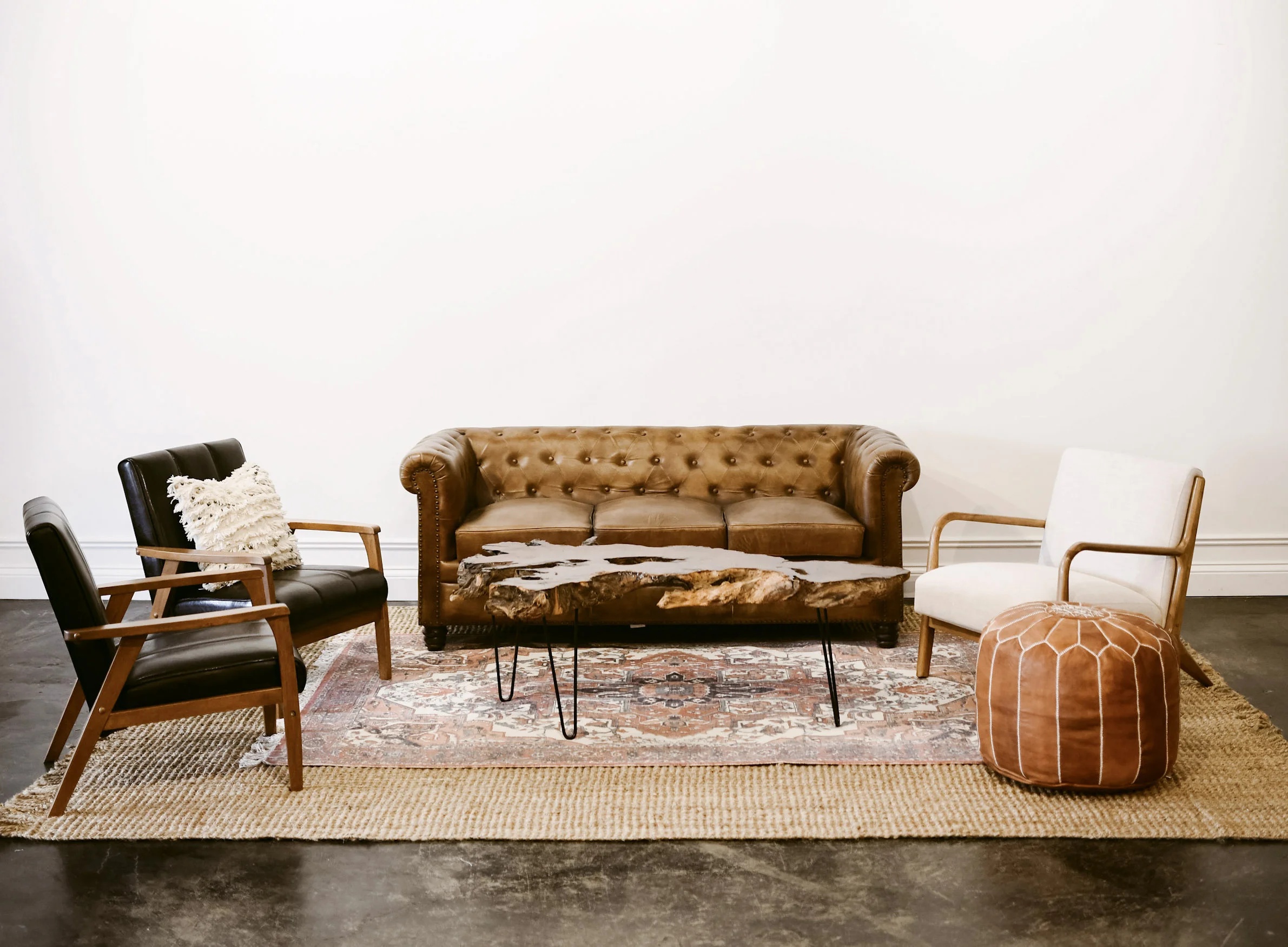 Jasper Lounge Alternative .jpg