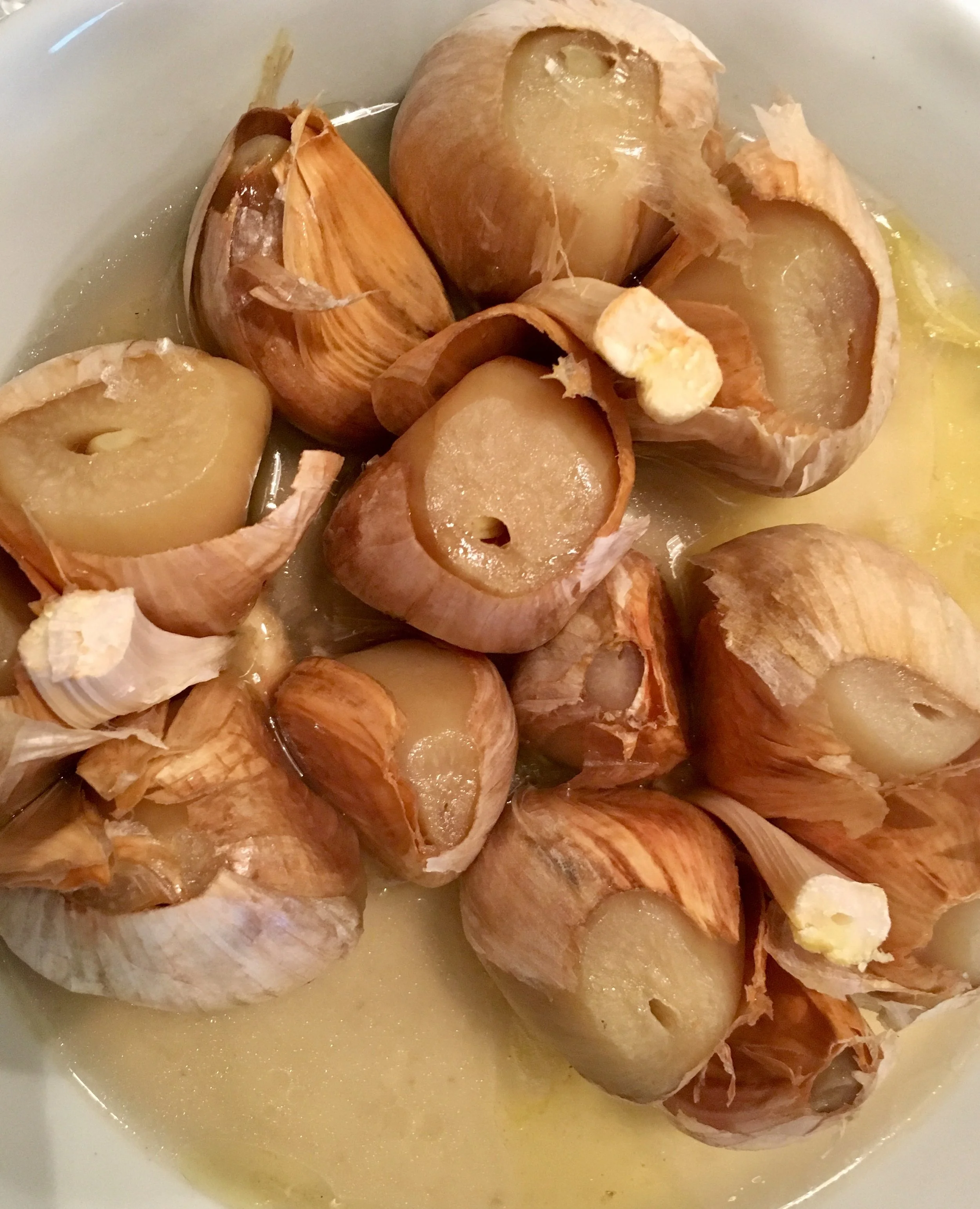 BAKED CARAMELIZED GARLIC