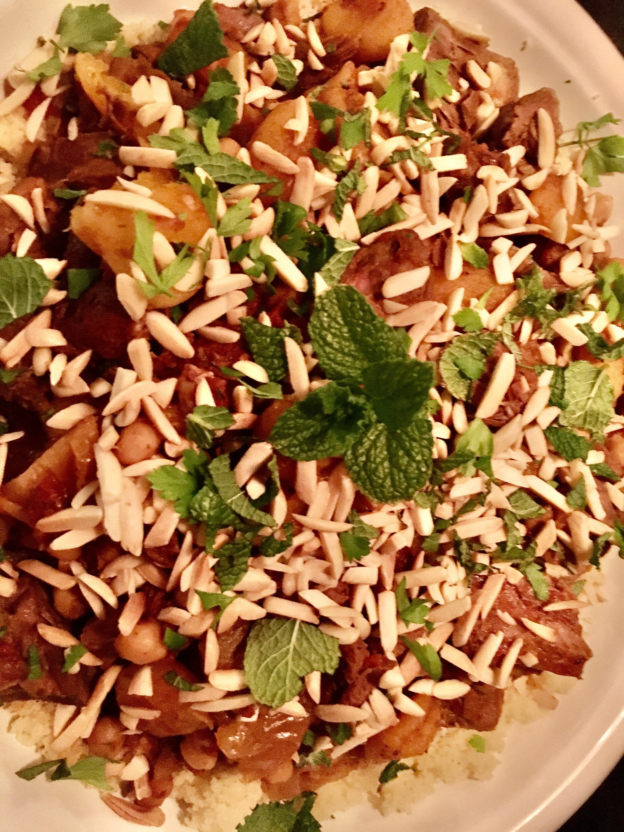 LAMB TAGINE WITH CHICKPEAS AND APRICOTS