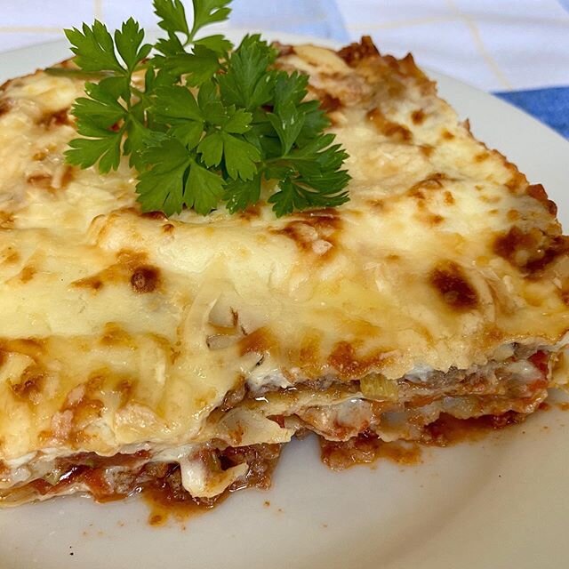 I was craving HOMEMADE LASAGNA. If I want something Italian, I go to one of Marcella Hazan&rsquo;s cookbooks; straightforward in presentations, they have detailed instructions. My recipe is adapted from The Classic Italian Cookbook. I was working on 