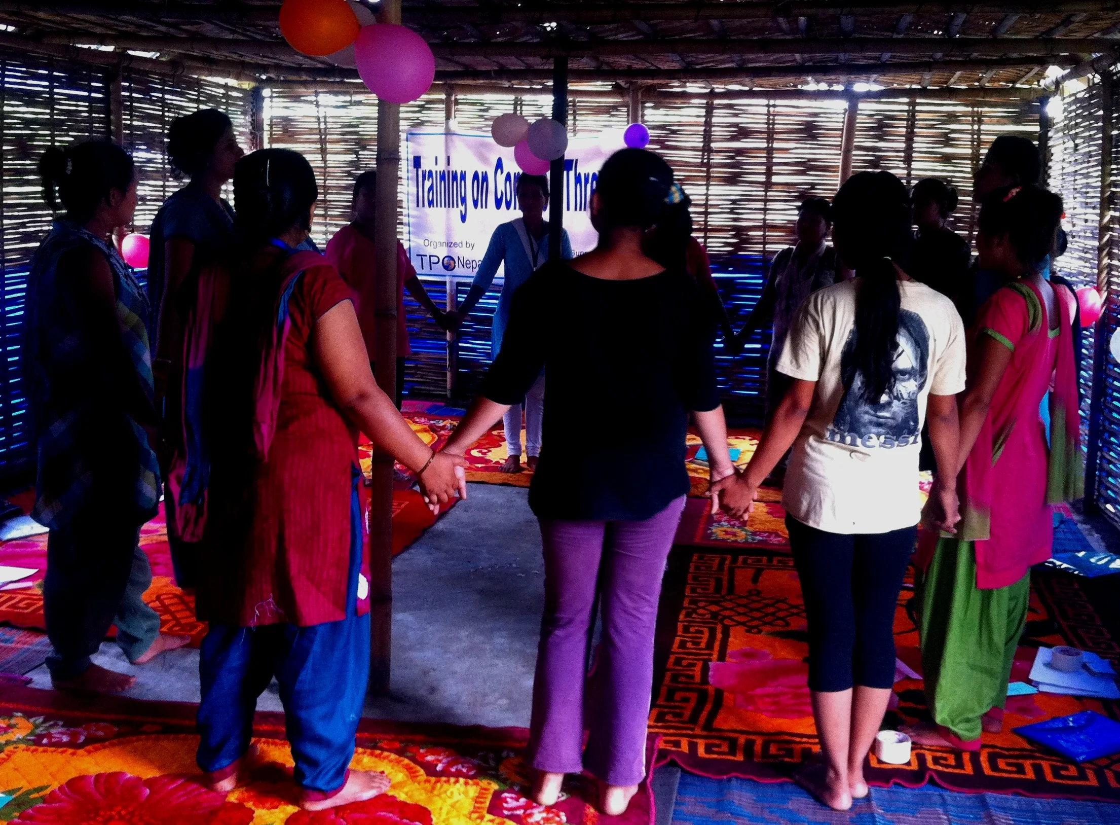 Nepal+standing+circle+%281%29.jpg
