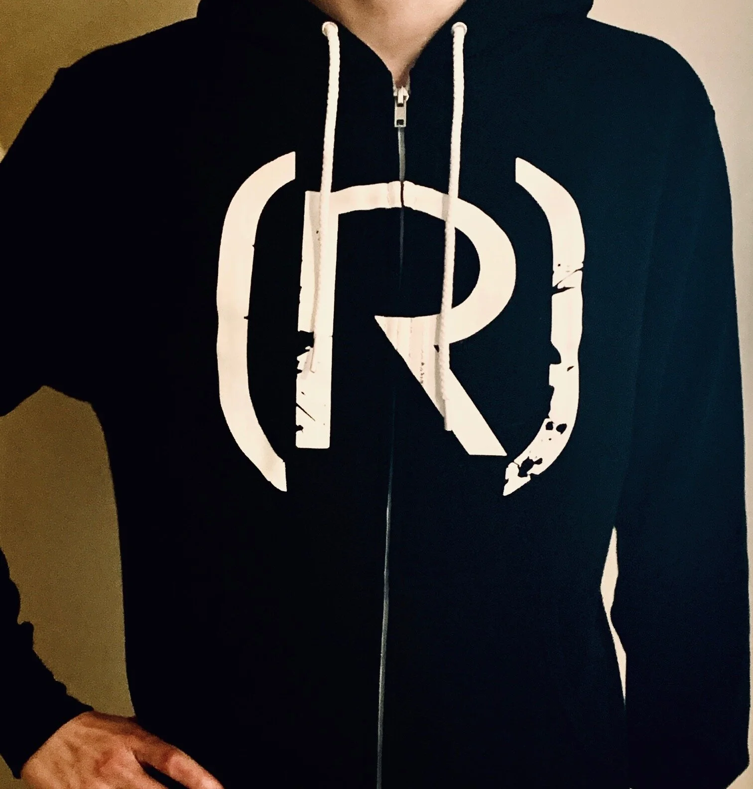 RELEASE(R) Hoodie- Unisex