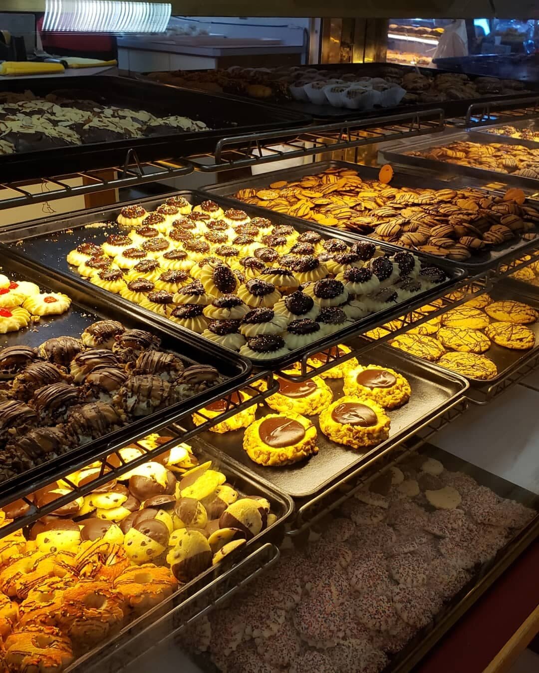 Rudys-Bakery.jpg