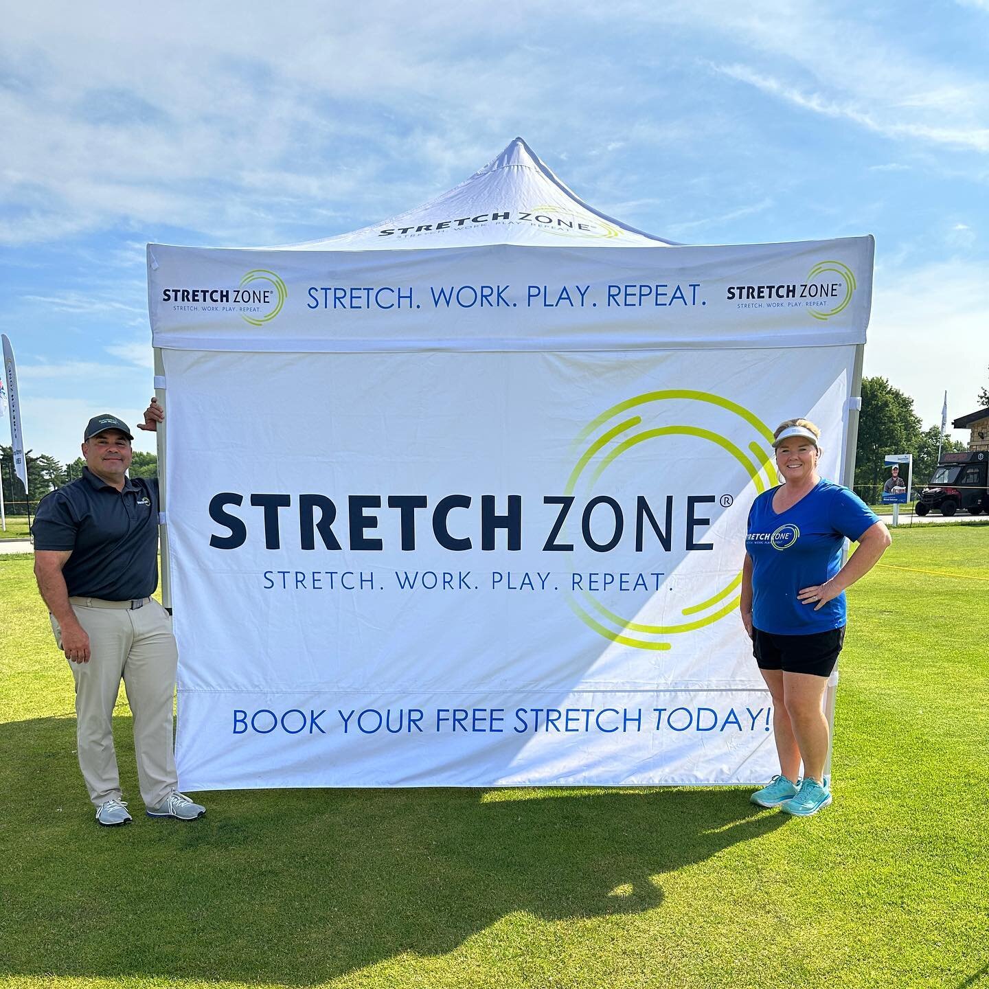 We love seeing the @stretchzone_prairievillage team sponsoring the @adventhealthchamp!⛳️ Volunteers get to stop by for a free stretch this weekend.

#stretchzoneprairievillage #corinthsquare #adventhealthchampionship #pvks