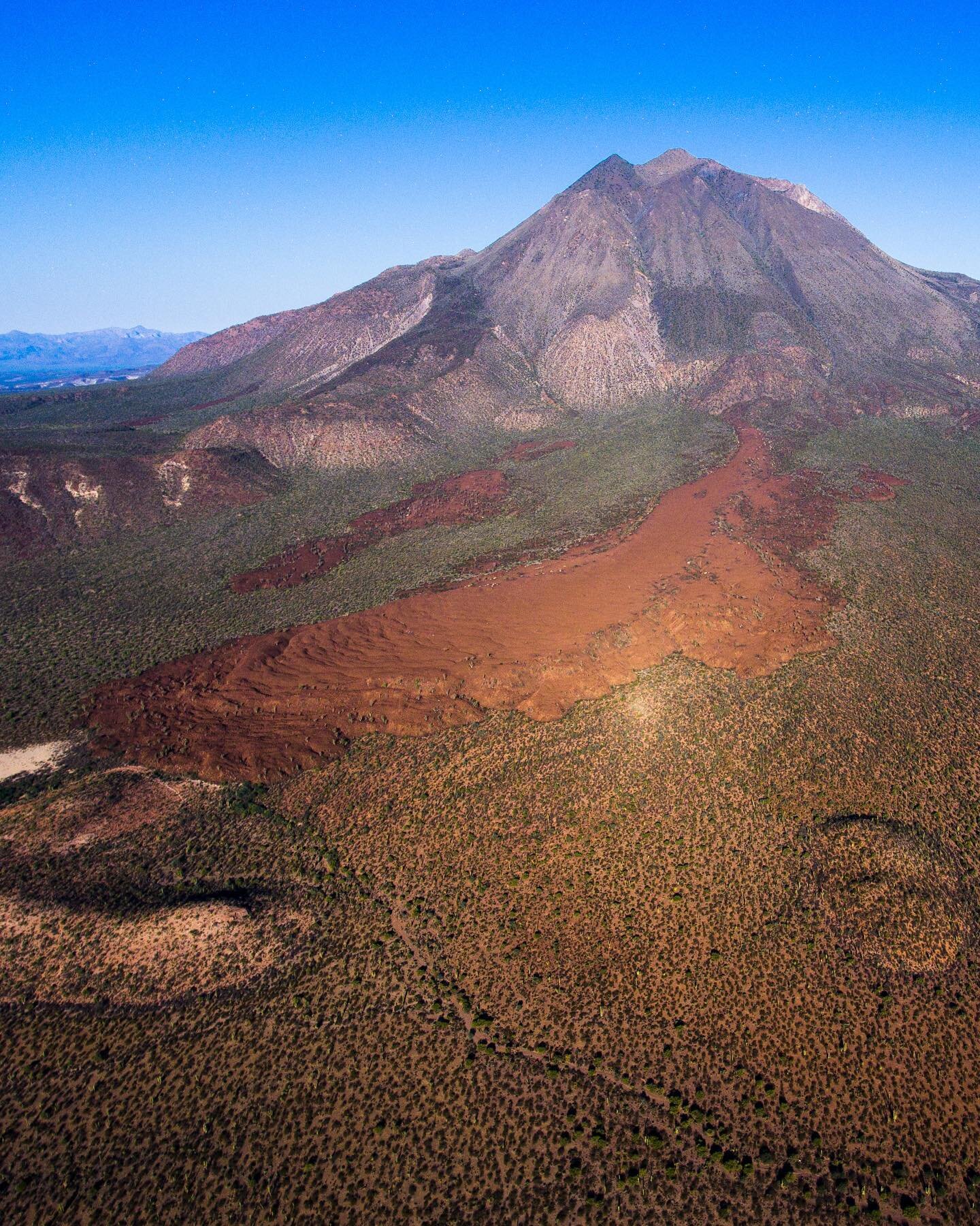 Still trying to put the pieces together after a journey into the volcanic veins of this landscape. Everything I thought I knew about this region became uplifted and inverted, not unlike the layered volcanic syncline that paints the canyon walls in oc