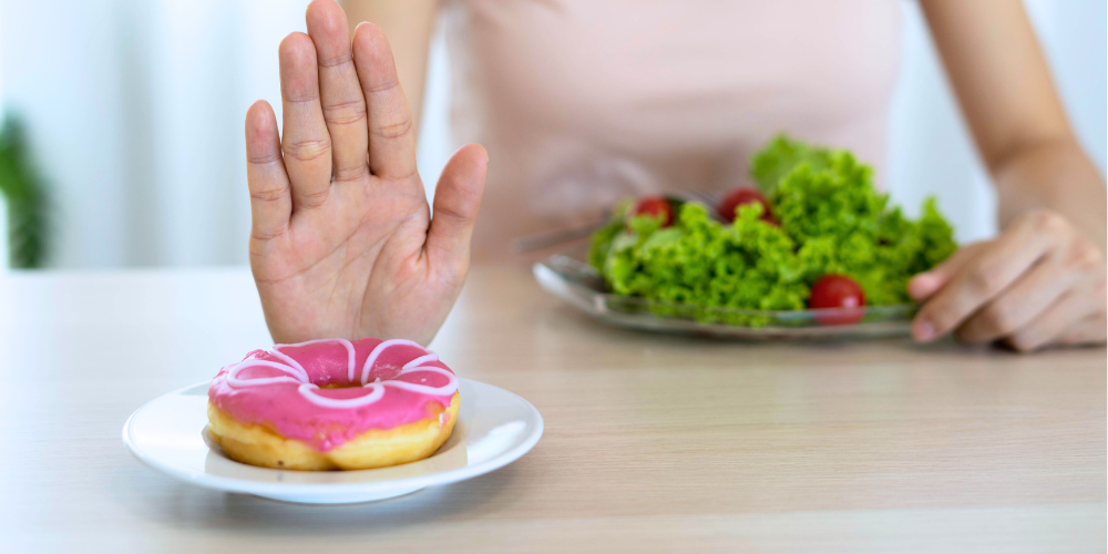 10 Foods That Are Bad For Your Teeth (and 5 that are Good!)