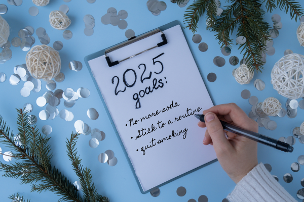 Four Dental Resolutions to Make 2025 Your Best Year Yet