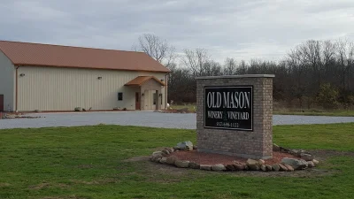 Winery picture exterior.jpg