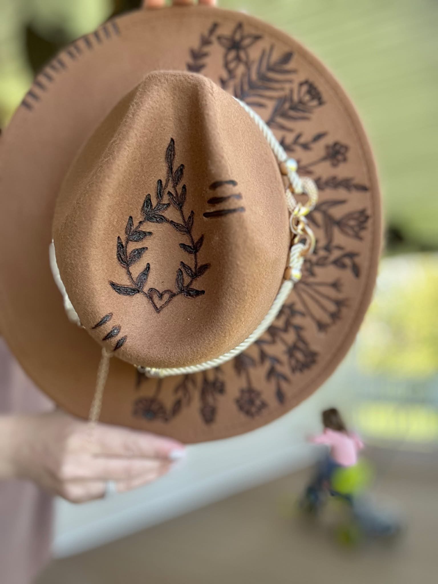 Chateau Winery &amp; Vineyard - Hat Burning Workshop 