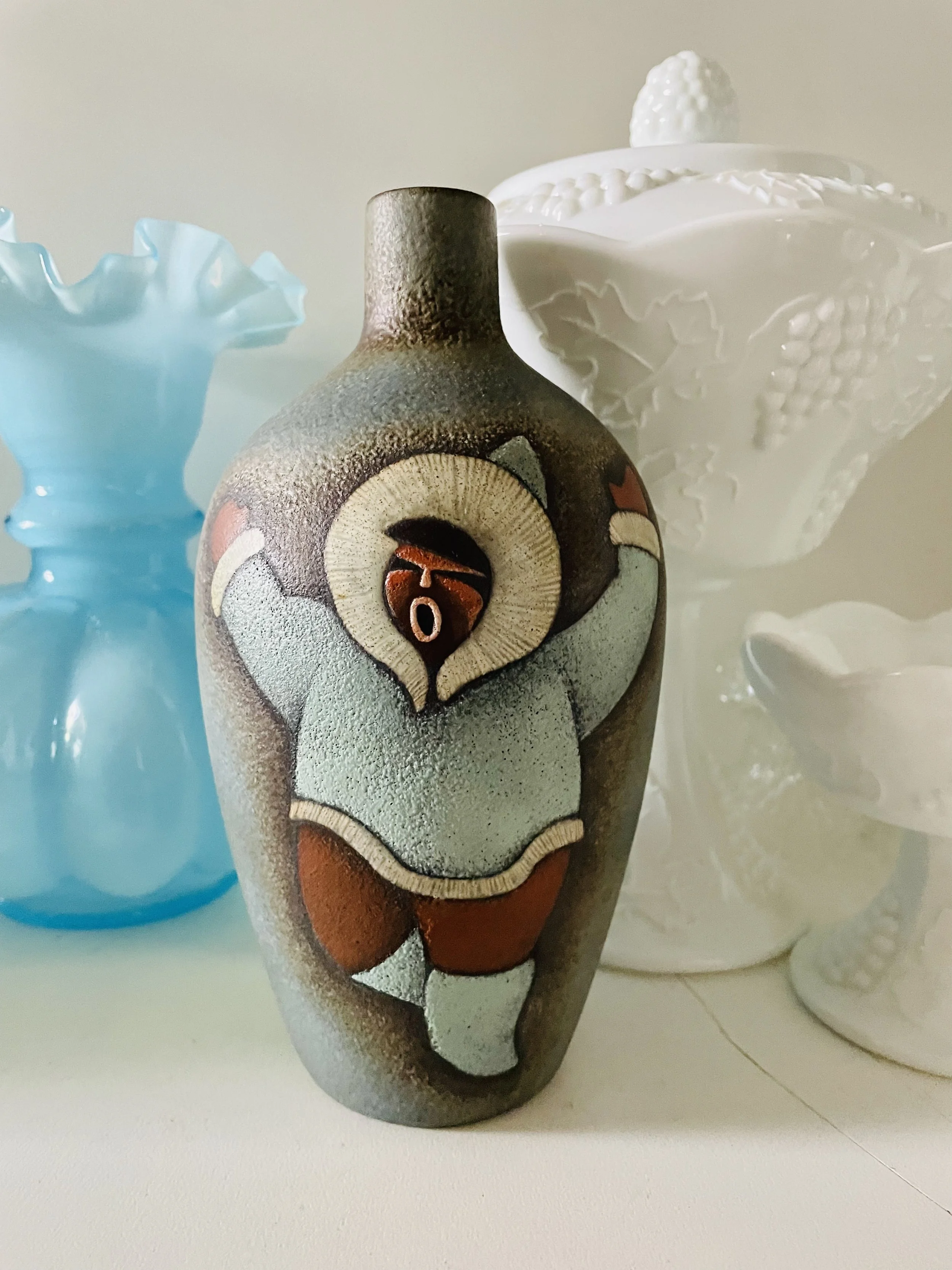 Vintage L & M Designs Pottery