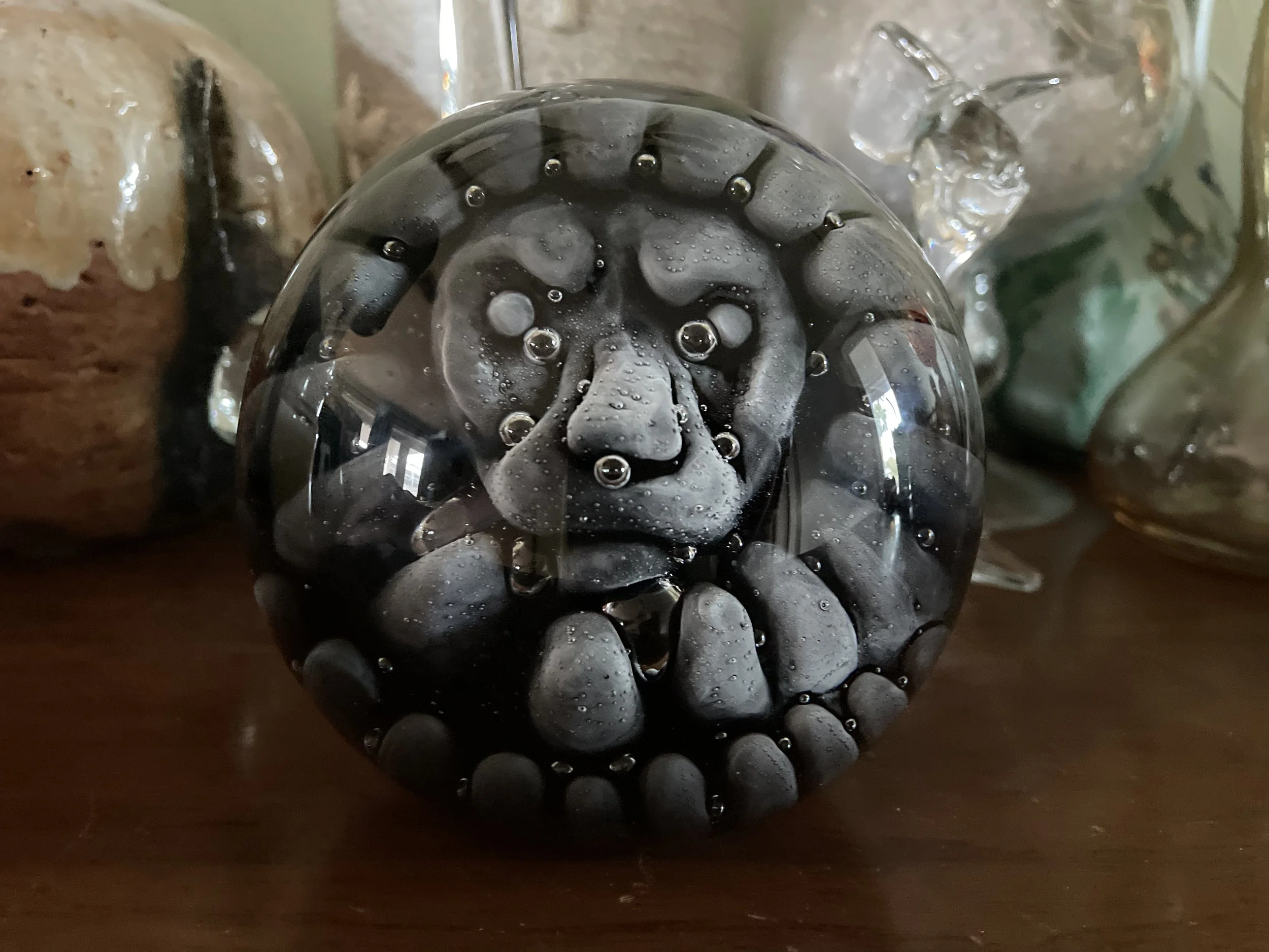 FM Ronneby-3D -Lion Head-Controlled Bubbles-Signed-Paperweight-Sweden