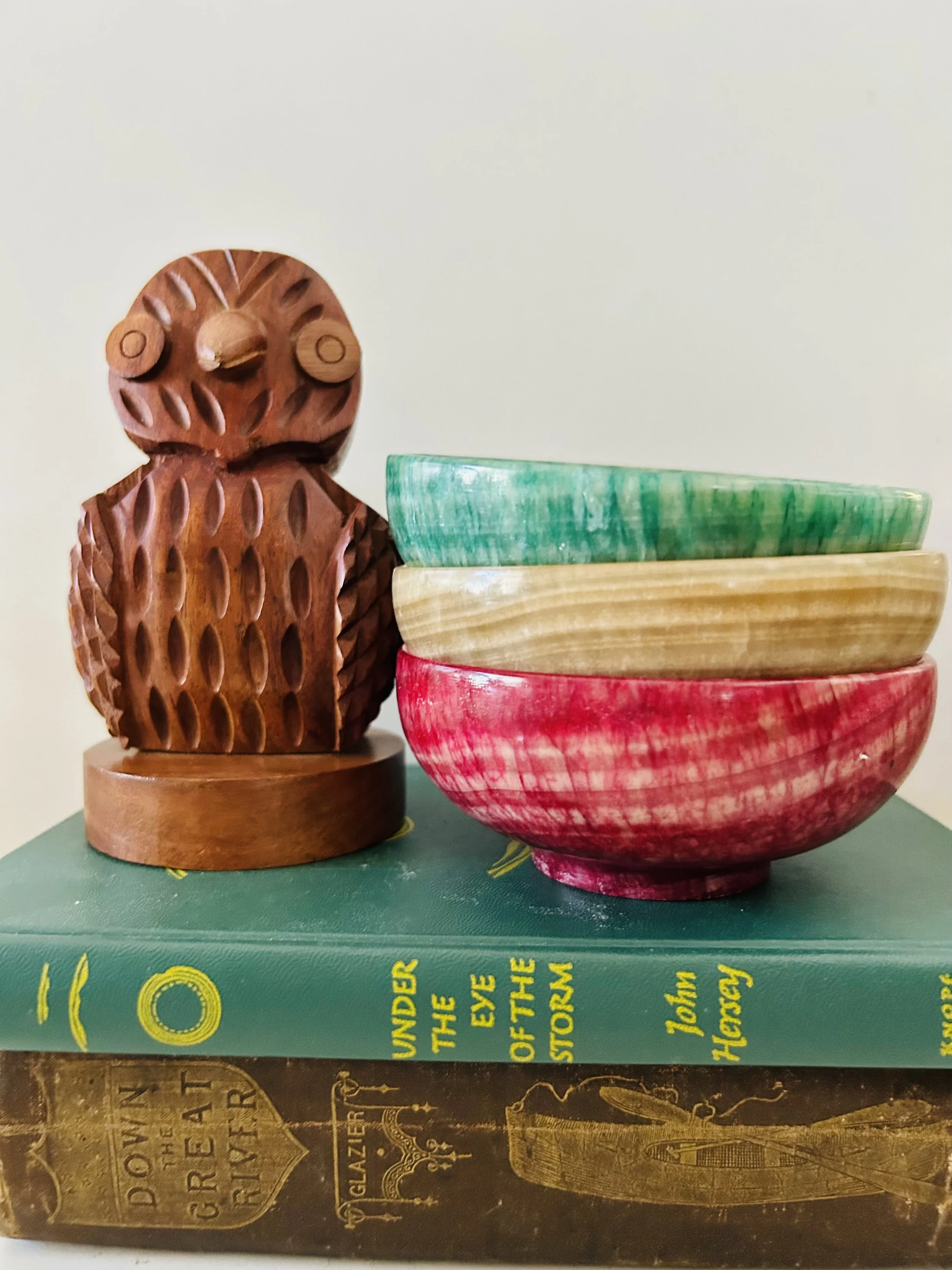 Primitive Carved Wood Owl Figurine Eyeglass Holder