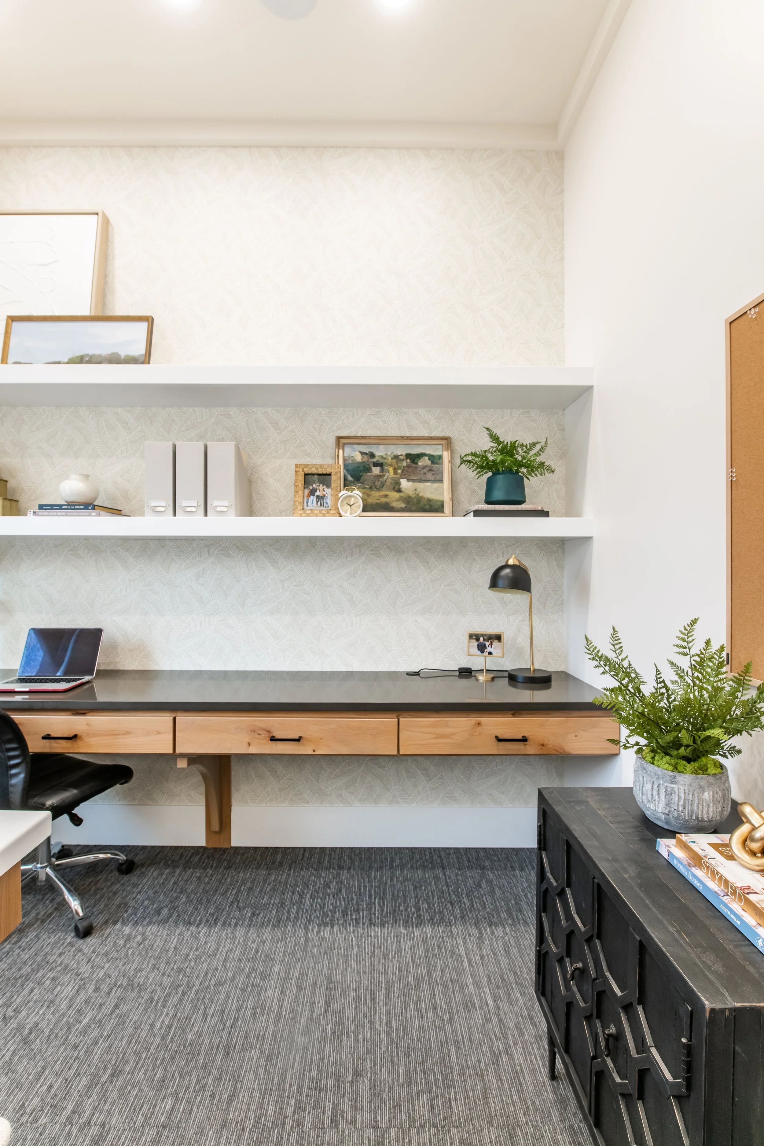 Meisner Showroom 133.jpg