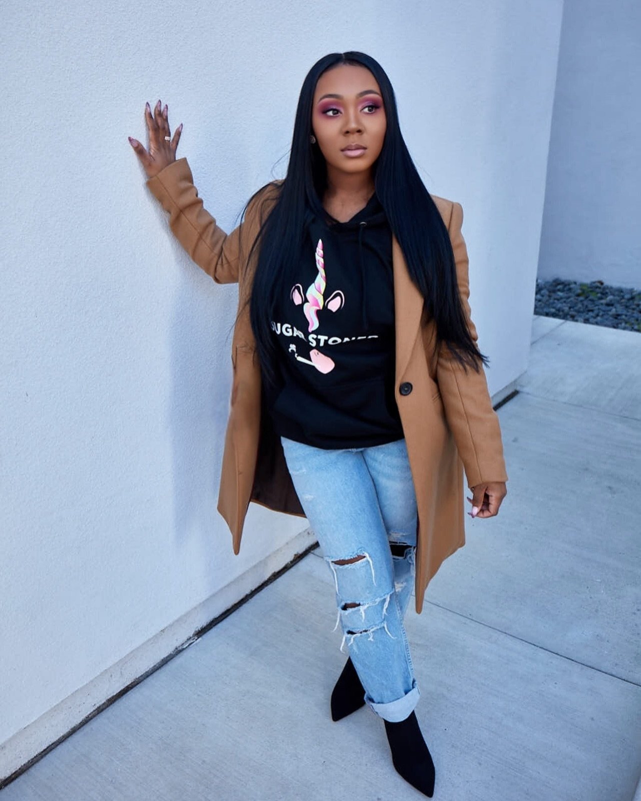 Our Signature hoodies are on sale right now!

Available in black or heather gray 🖤🩶🩷

Get 50% off with code: HOODIESZN2 🍂