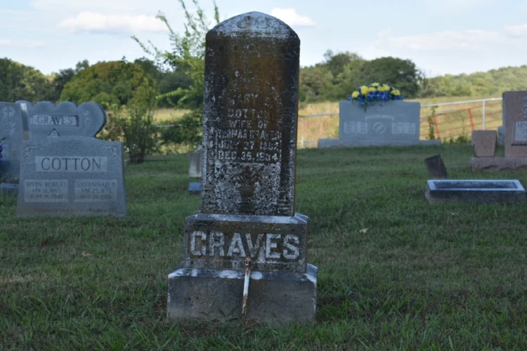 History — Graves Cemetery