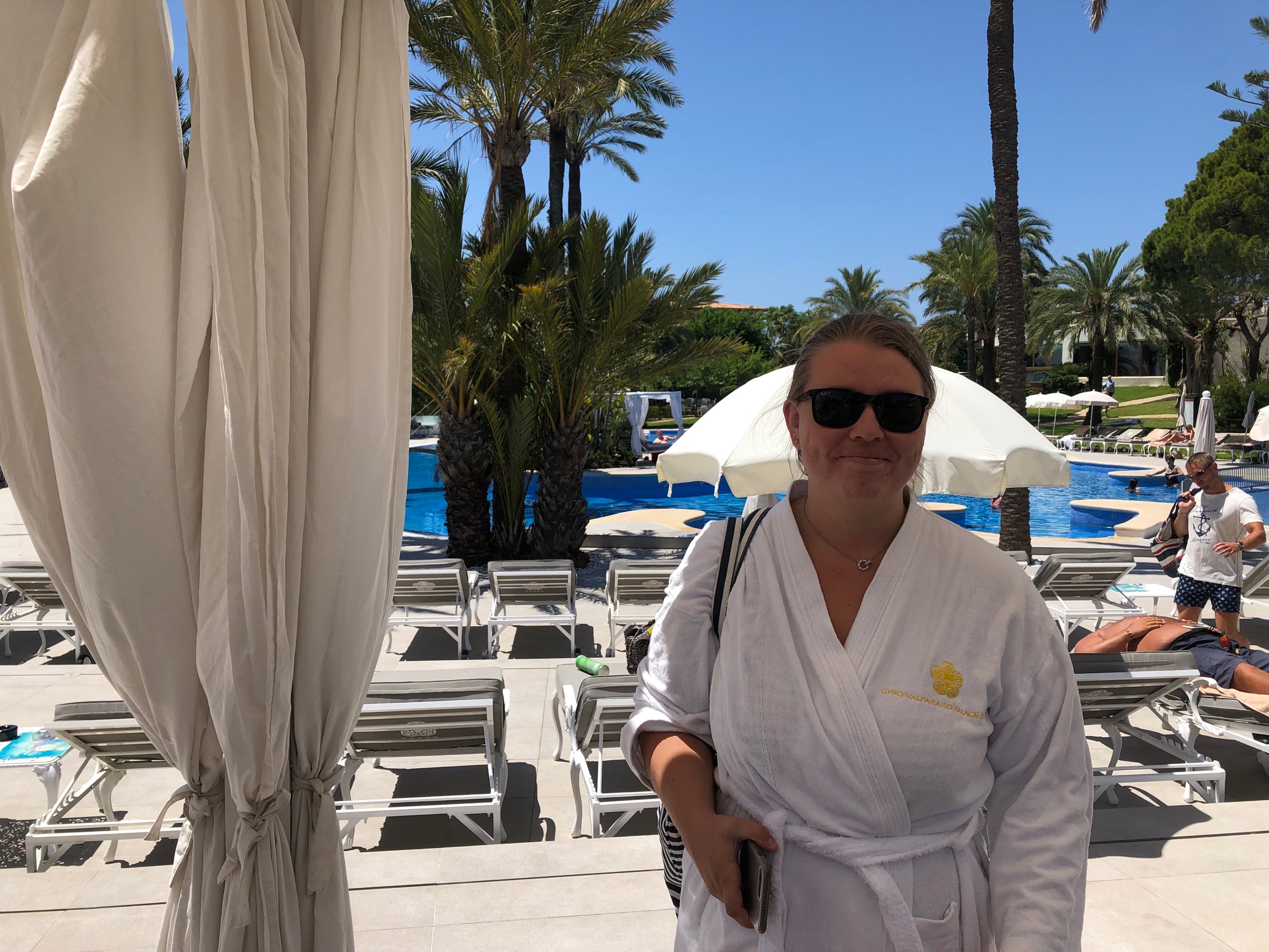 Emma på spa.