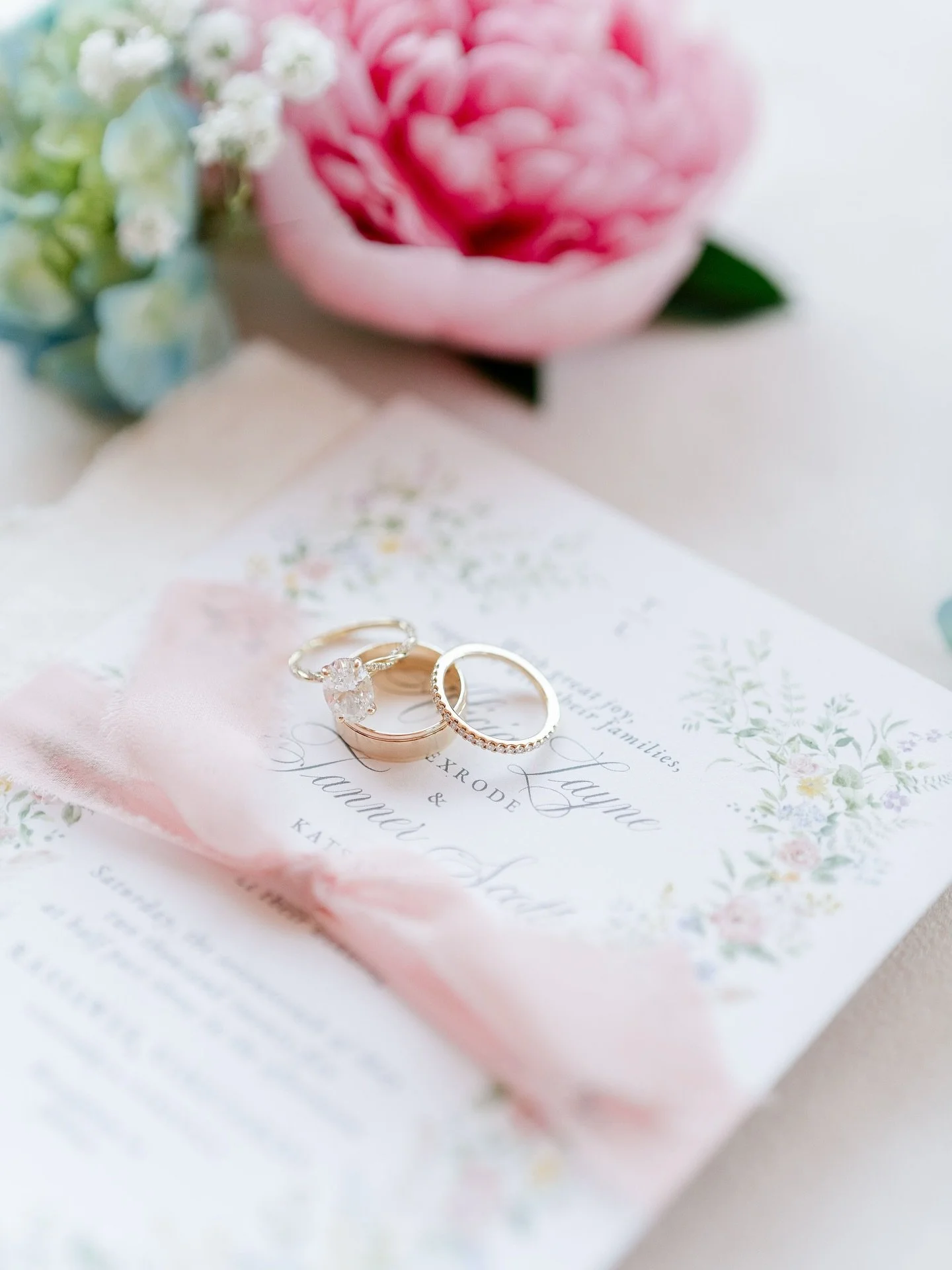 As the year winds down, we&rsquo;re savoring the quiet in-between. These slow, thoughtful days where ideas take root and inspiration begins to bloom again. Here&rsquo;s to resting, reflecting, and dreaming of the beauty still to come. 🤍

Planner: @o