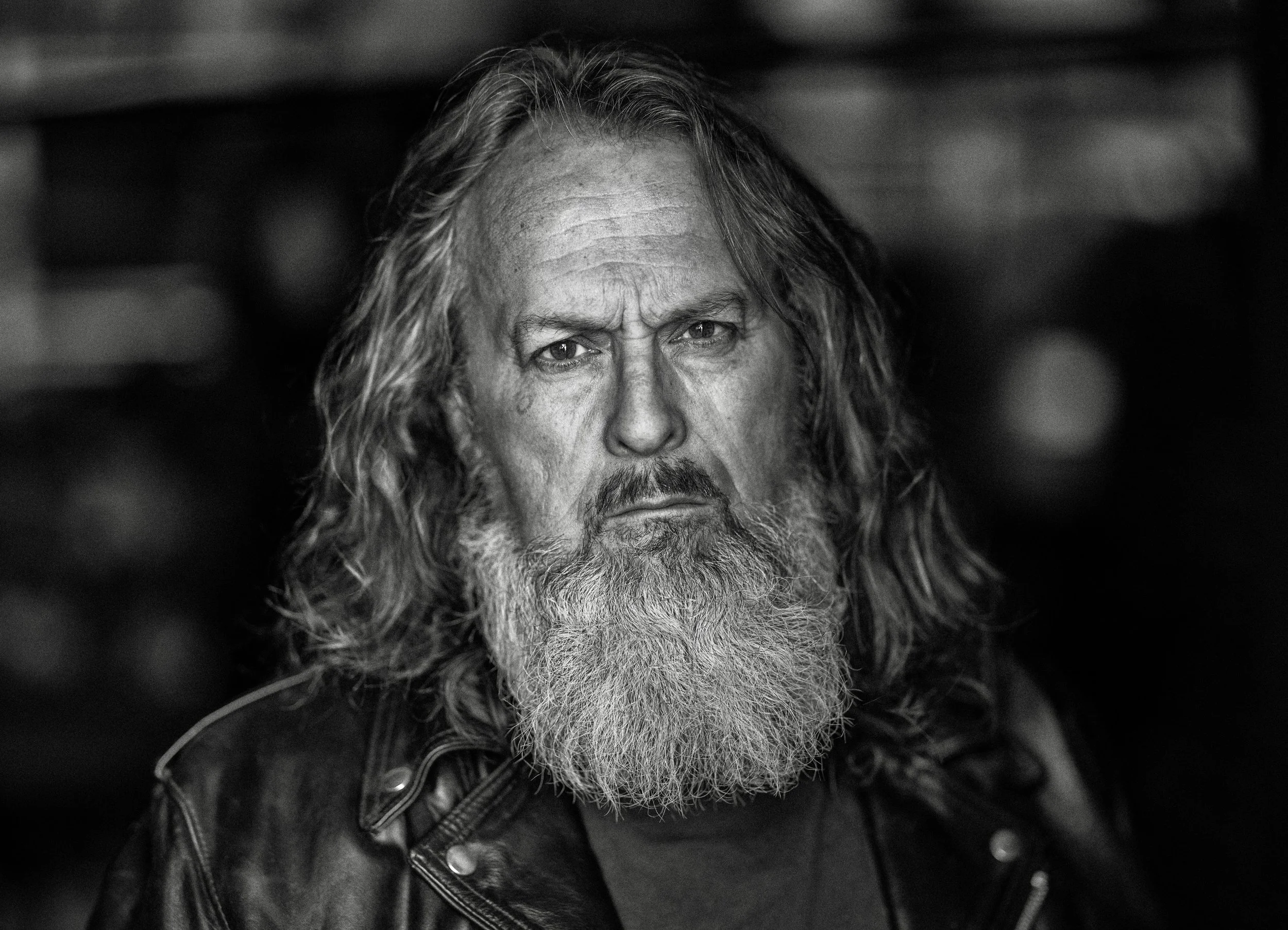 Stuart Session5045 BW Finish W2a.jpg