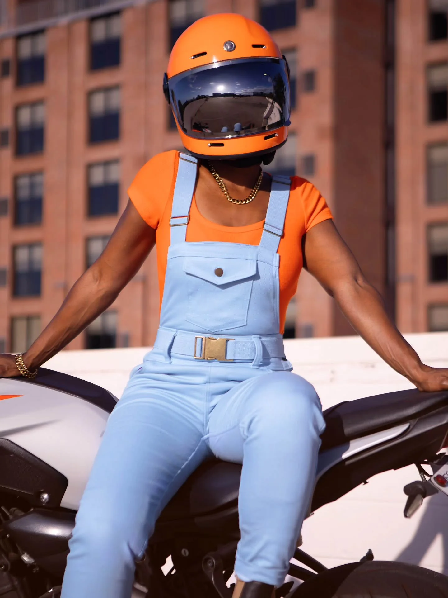 It's a moto fashion lifestyle. ✨ As women riders continue to grow (the trajectory is close to 25% by 2030 💪🏾) we hope to keep meeting the demands. Women riders are not a monolith, and we aim to keep women riders the center of our focus as we offer 