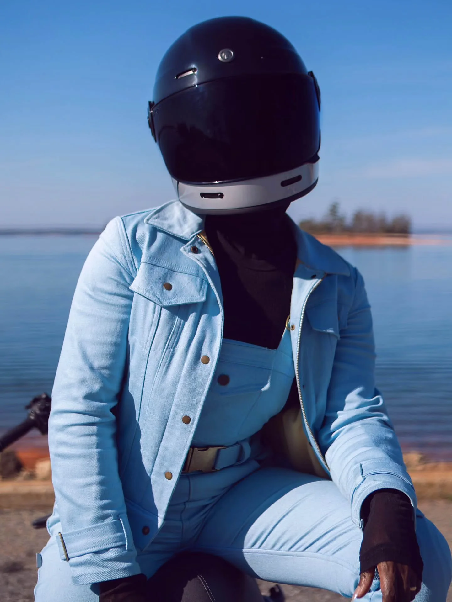 When the weather calls for a ride don't miss the opportunity and don't forget to play it safe. High on fashion, low on risk ⚡👊🏾

And with the @torchelmets it's a winning combination! 
🔥🫰🏾

Get the Colette jacket and the Christiana overalls in th