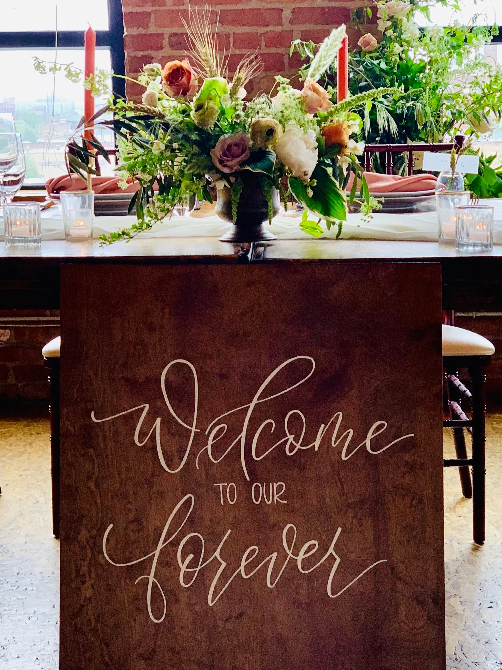 Welcome wedding signs