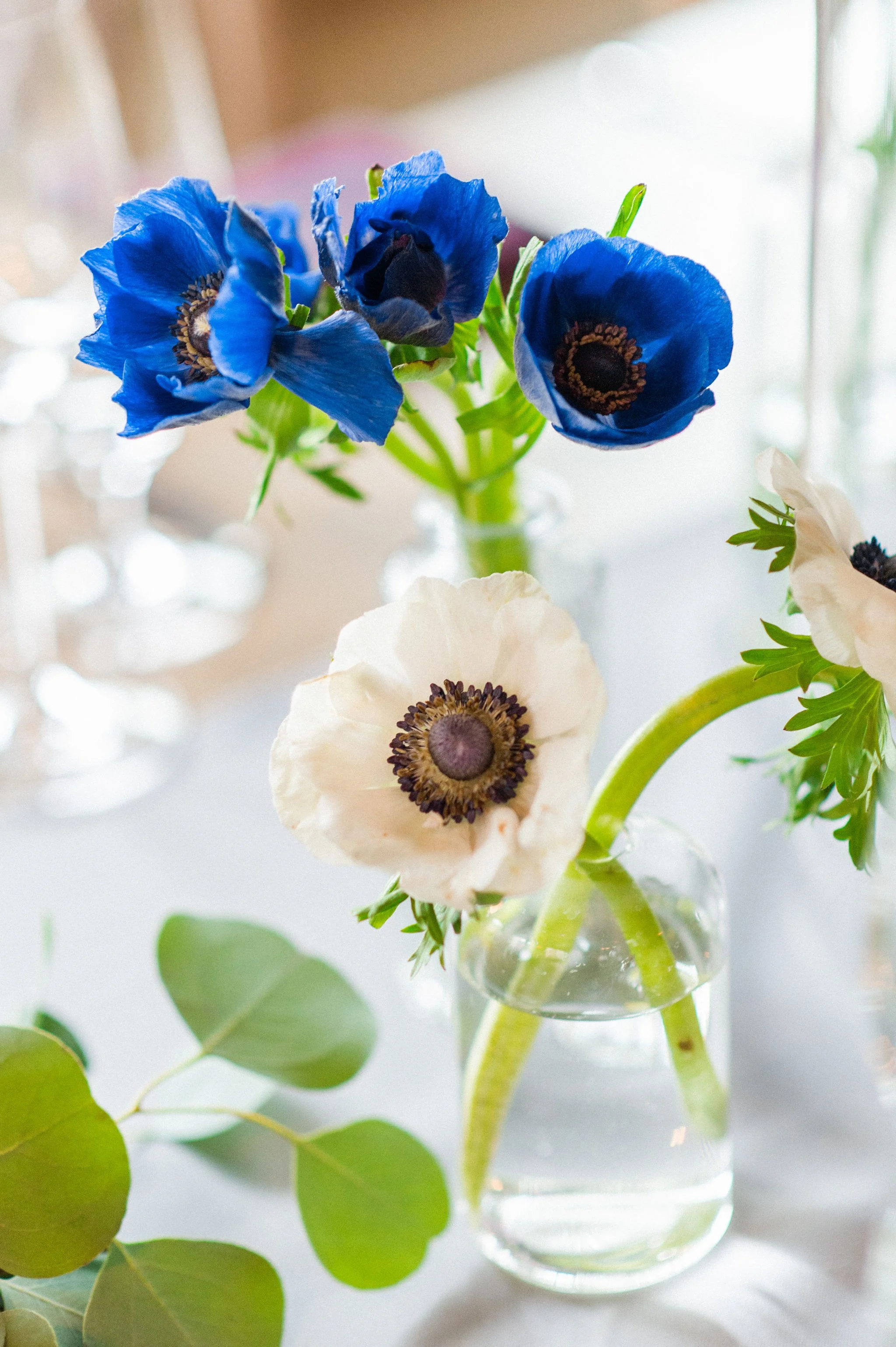 Modern wedding centerpiece