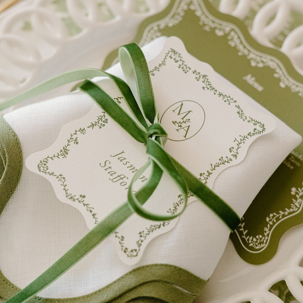 Big Little Details - Making a big, bold, monochromatic statement.
&bull;
@morganmcintire_ 
@atmosphereeventsgroup 
@arcanarentals 
@inkloveandpaper 
@cygneteventsanddesign 
@sugarfixe Fixe
@bbjlatavola Tavola
@greenweddingshoes 
&bull;
#inspirationwe