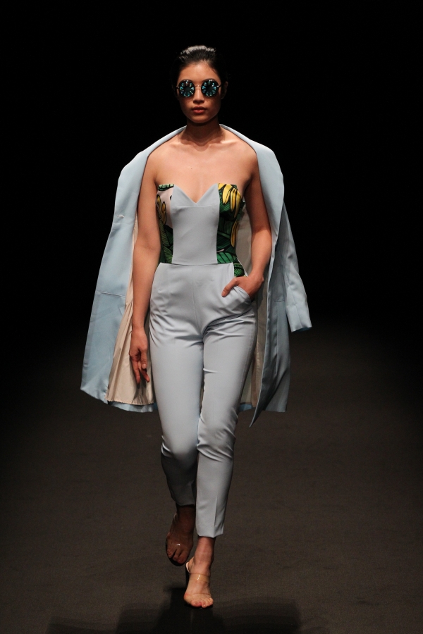 runway_00830_x.jpg