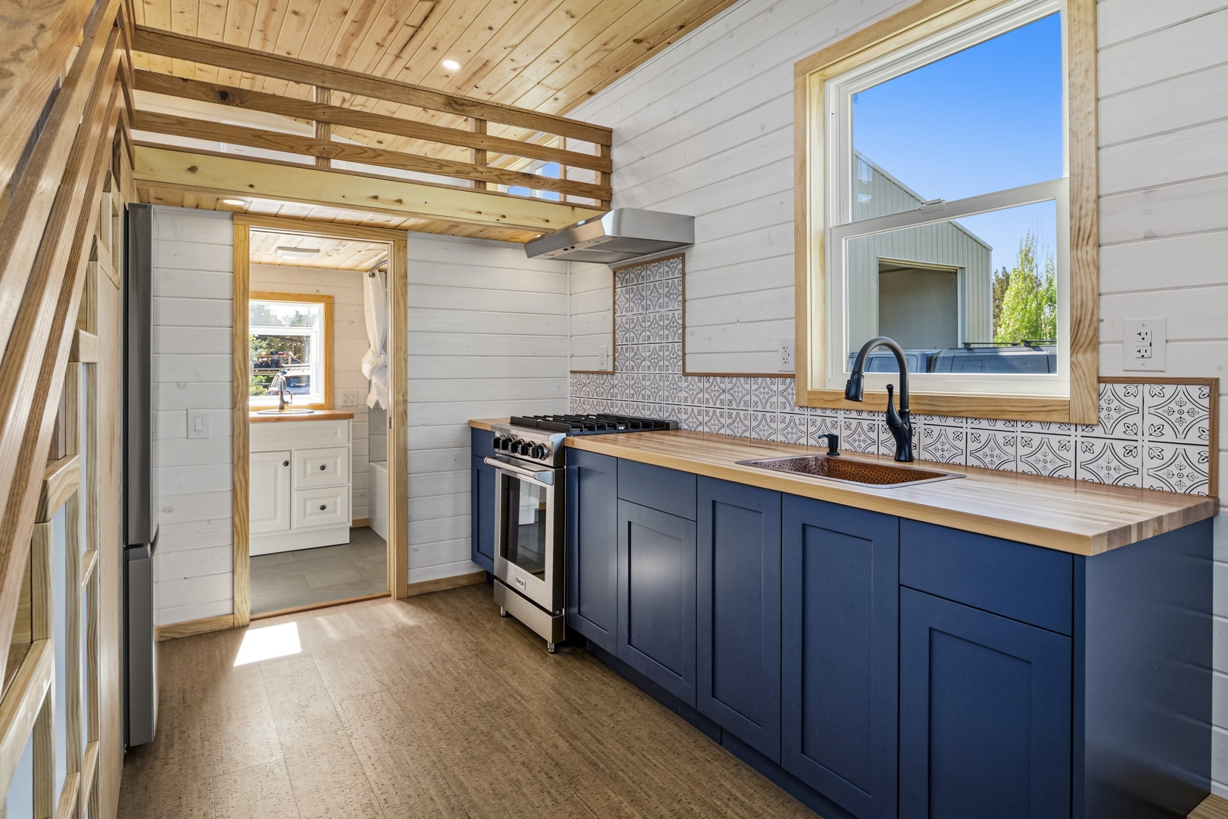 20-61350 Larsen Rd, Bend-20.jpg