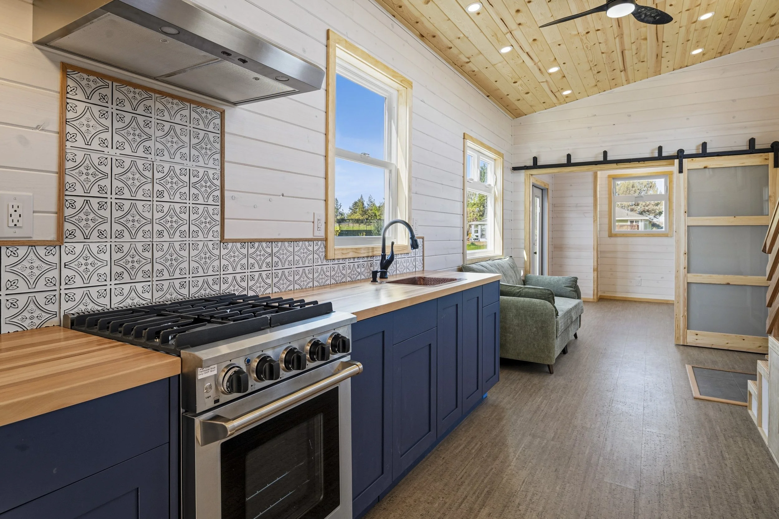 23-61350 Larsen Rd, Bend-23.jpg