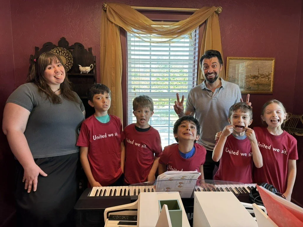 Inside Soltani: piano class together