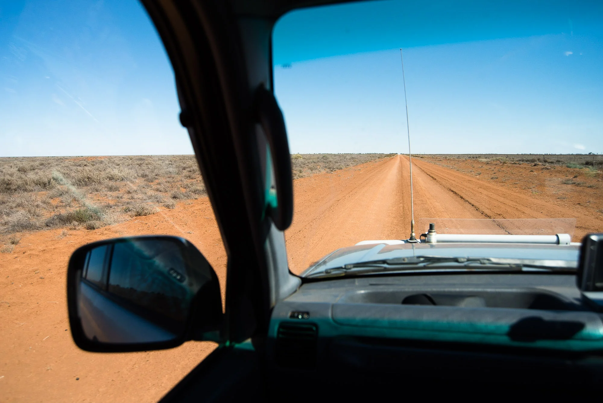 On the road, outback Australia. © www.thomaspickard.com