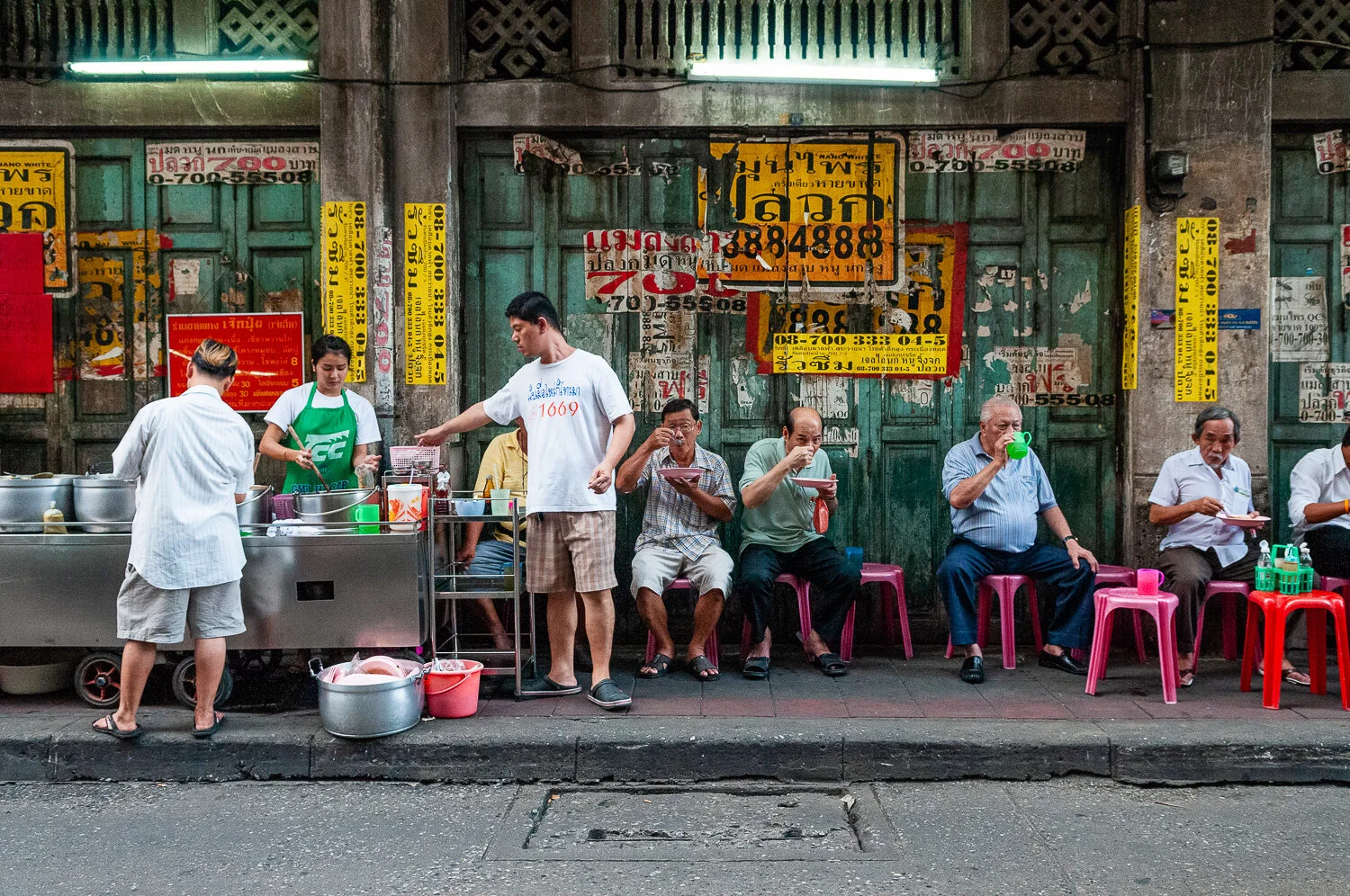 Street food, China Town, Bangkok, Thailand. © www.thomaspickard.com
