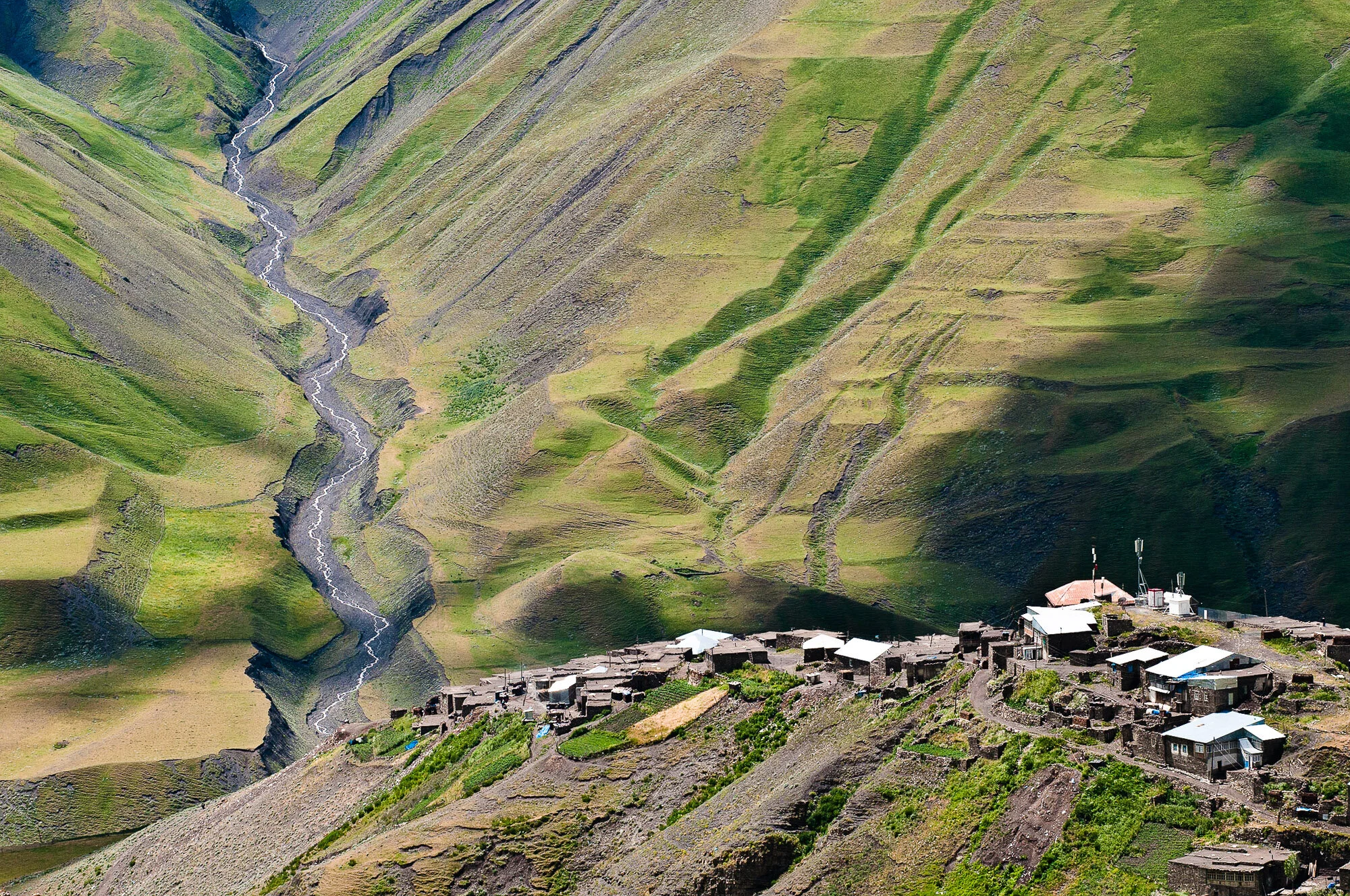 Xinaliq, Azerbaijan. © www.thomaspickard.com