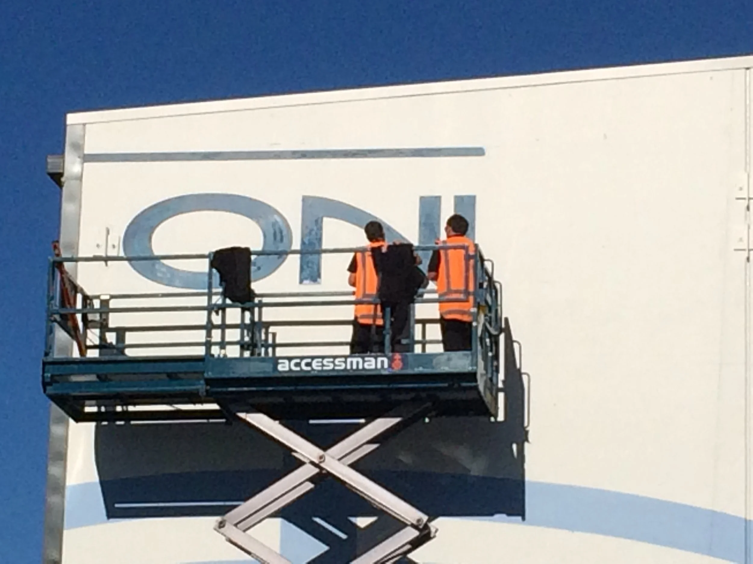 Online Distribution Hand Painted8.jpg