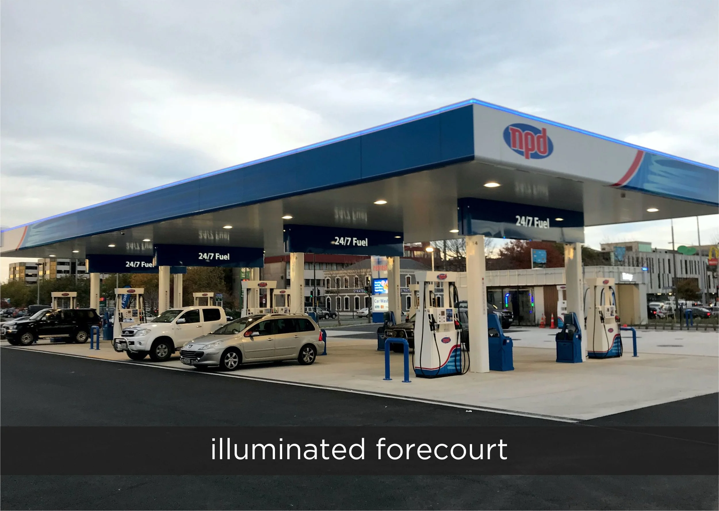 8 forecourt.jpg