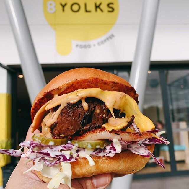 Friday night dinner.... Smokey Beef brisket Burger &amp; Chips @ 8yolks is the Best Choice!!! 🥰🥰😋😋 Available @ Ubereats , @ Menulog or call us to place an order to pick up 08-6188 8178