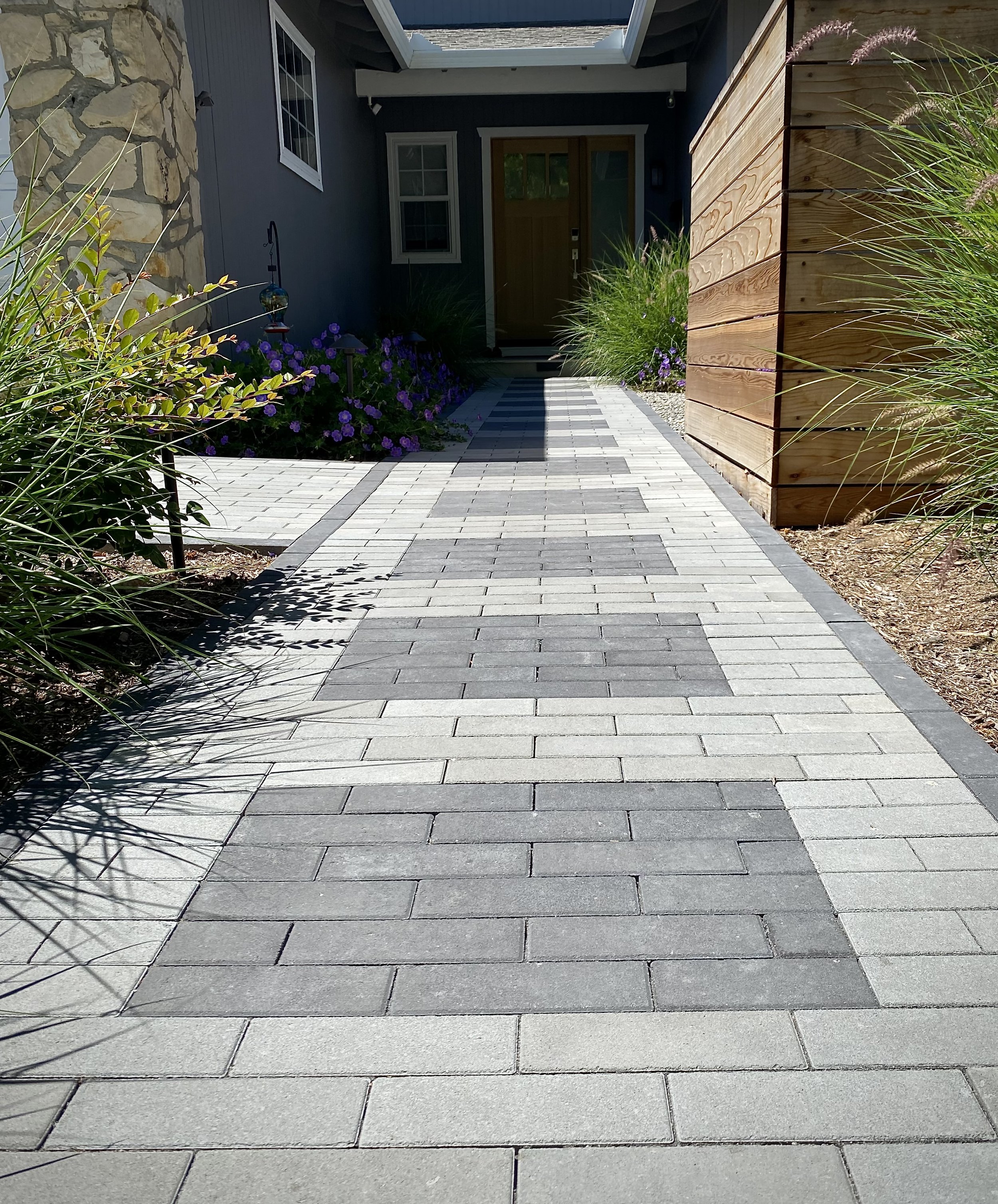 SAN MARCOS CIR. / MOUNTAIN VIEW